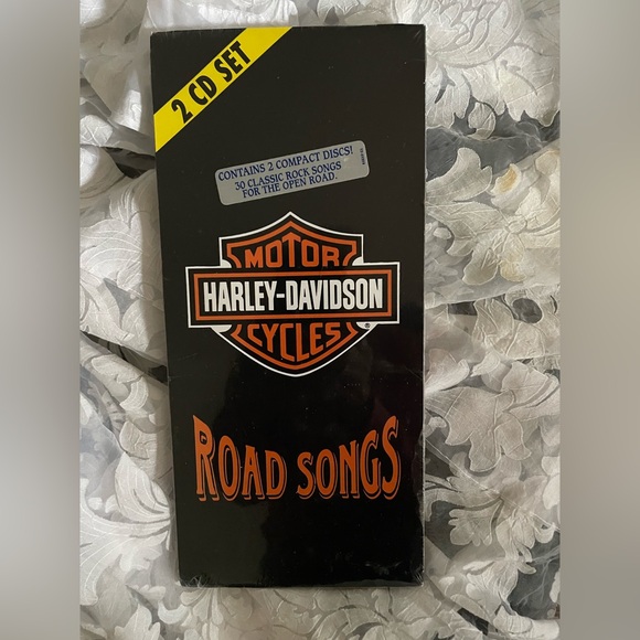 Harley Davidson 2CD Set - Picture 1 of 5